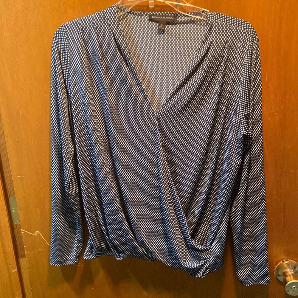 Banana Republic long sleeve top